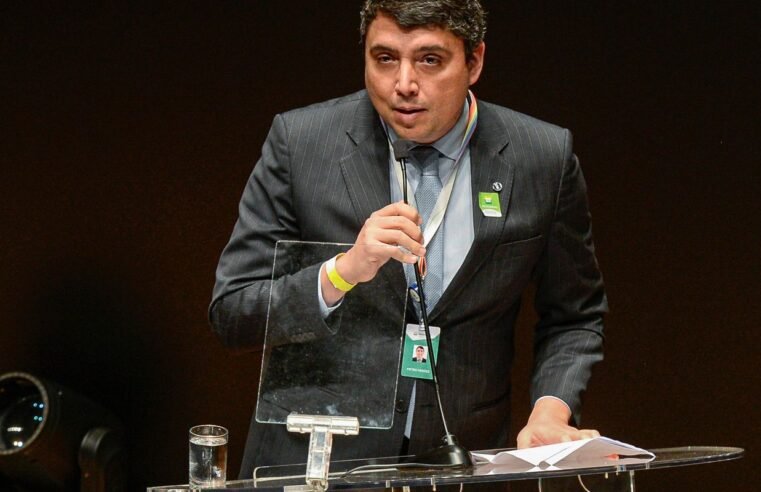 Presidente do Conselho de Administração da Petrobras deixa o cargo