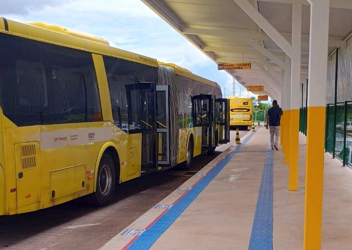 Programa Vai de Graça terá 38 novos horários de ônibus aos domingos no DF Programa Vai de Graça terá 38 novos horários de ônibus aos domingos no DF