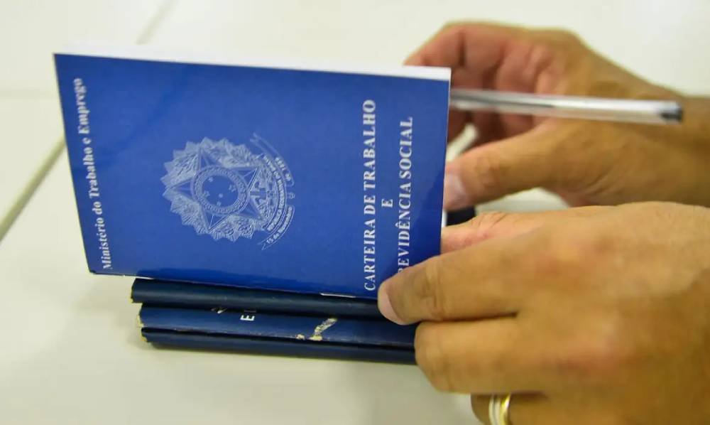 Setembro começa com 785 vagas de emprego abertas nas agências do trabalhador Setembro começa com 785 vagas de emprego abertas nas agências do trabalhador