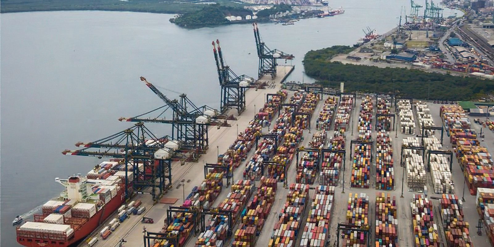 Tarifaço prejudica empresas e geração de empregos, diz FecomercioSP Tarifaço prejudica empresas e geração de empregos, diz FecomercioSP