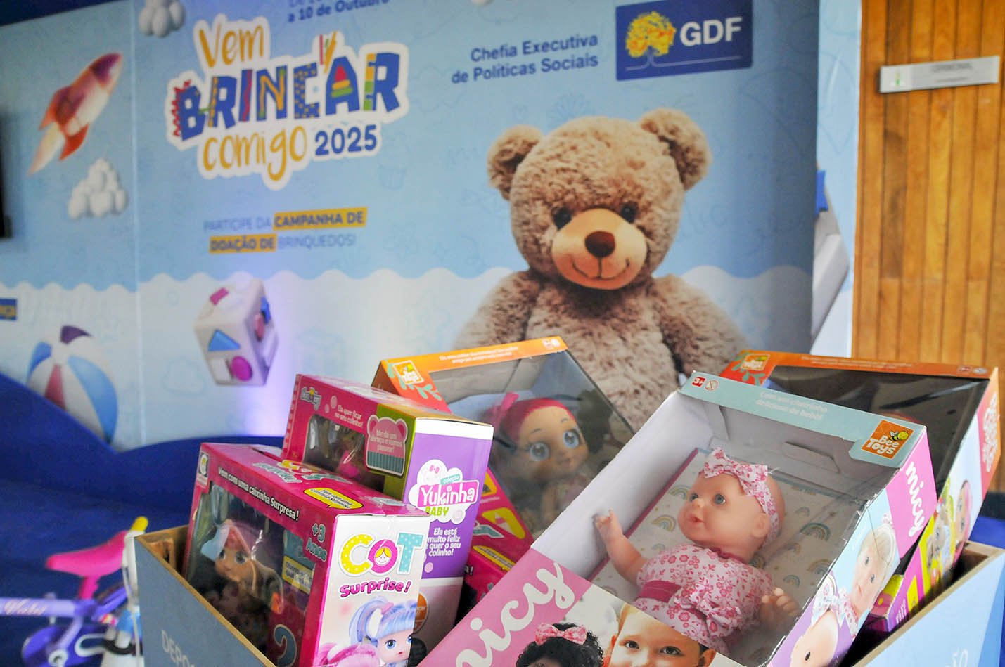 Vem Brincar Comigo 2025 inicia arrecadação de brinquedos para 20 mil crianças Vem Brincar Comigo 2025 inicia arrecadação de brinquedos para 20 mil crianças