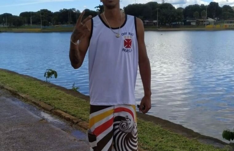 Adolescente de 15 anos que confessou esfaquear torcedor do Vasco em ônibus de Samambaia é liberado após depoimento