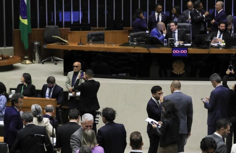 Aprovada urgência de PL que libera R$ 1,5 bi para saúde e educação