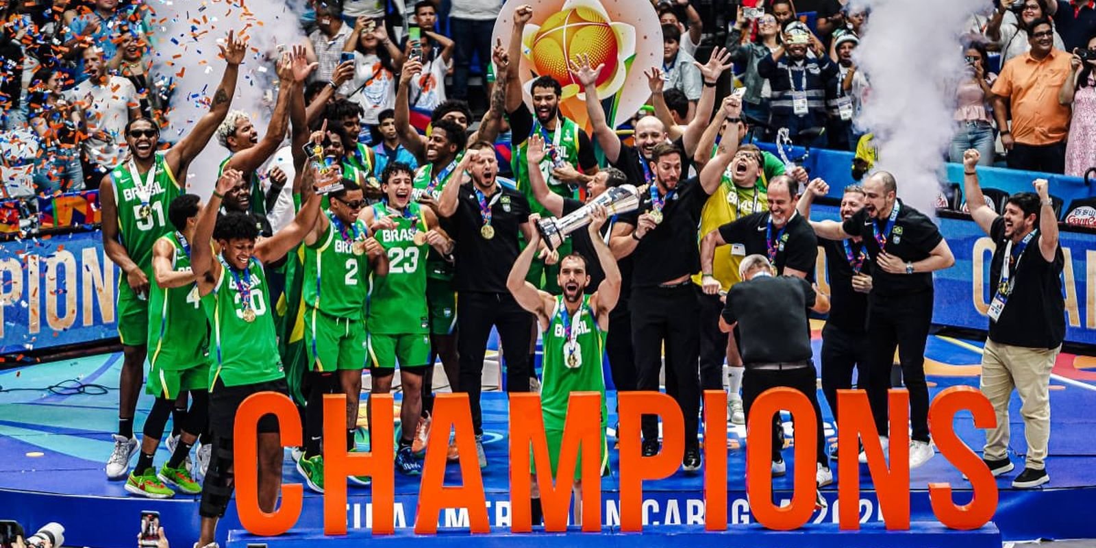Brasil é campeão da AmeriCup de basquete após 16 anos de jejum Brasil é campeão da AmeriCup de basquete após 16 anos de jejum
