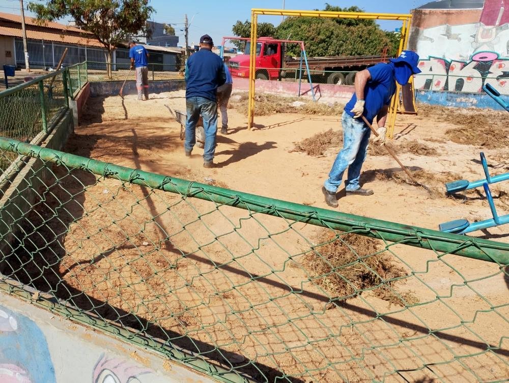 Ceilândia recebe ações de manutenção urbana Ceilândia recebe ações de manutenção urbana
