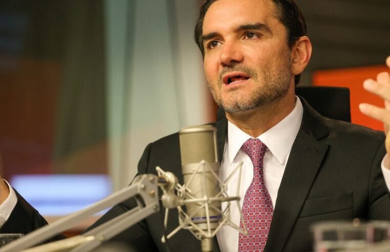 Celso Sabino anuncia saída do comando do Ministério do Turismo