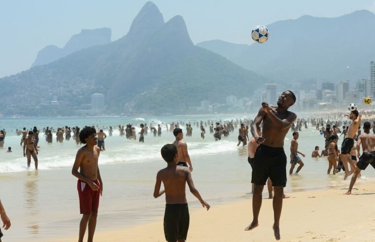Chegada de uma frente fria não impede veranico no Rio de Janeiro