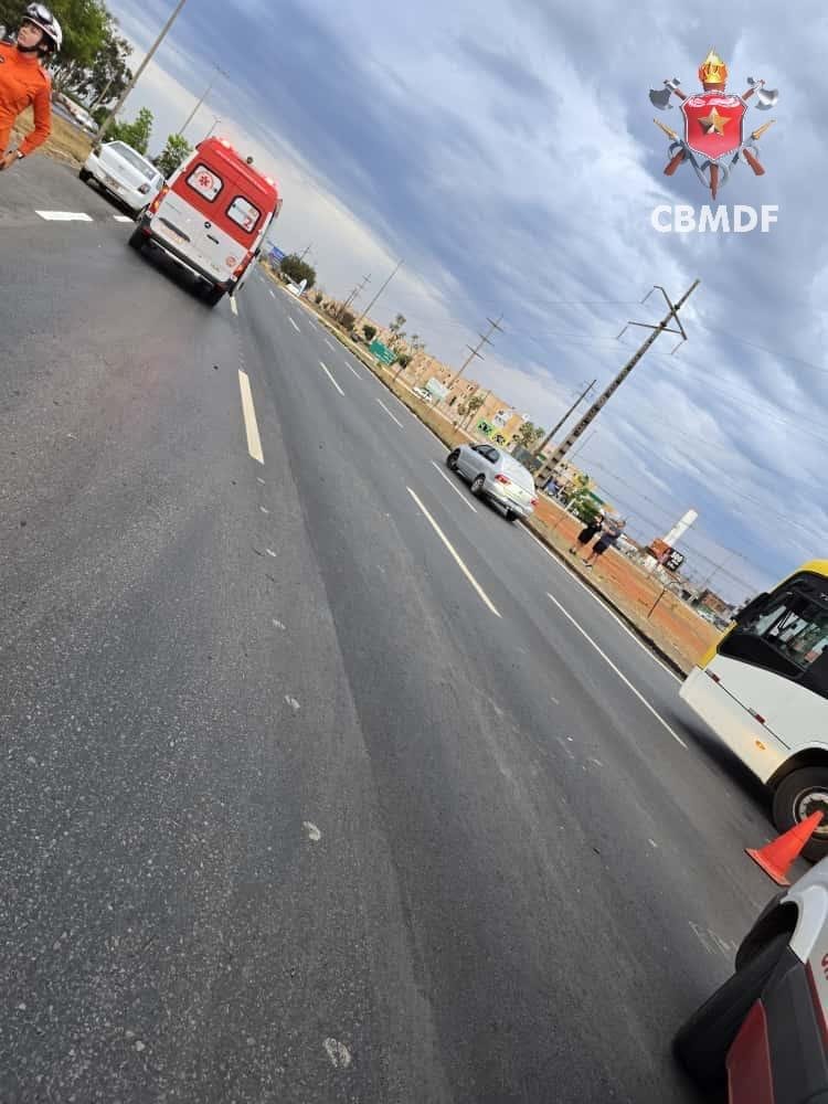 Colisão entre quatro veículos deixa feridos no Recanto das Emas