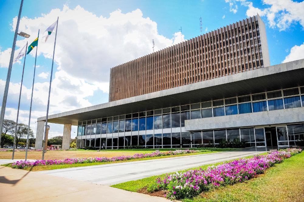 Contas públicas no segundo quadrimestre de 2025 estão em equilíbrio Contas públicas no segundo quadrimestre de 2025 estão em equilíbrio