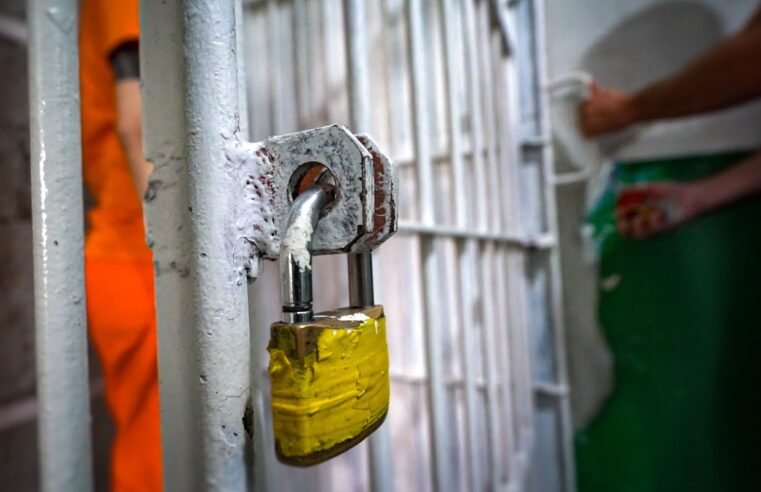 Detentas de Bangu fazem motim por causa da qualidade da comida