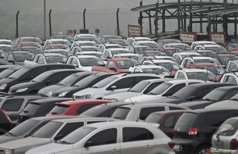 Emplacamento de veículos acumula melhor resultado desde 2014