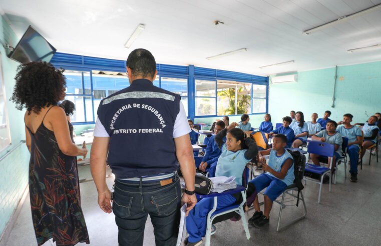 Escolas de gestão compartilhada cívico-militares alcançam mais de 98% de aprovação no DF