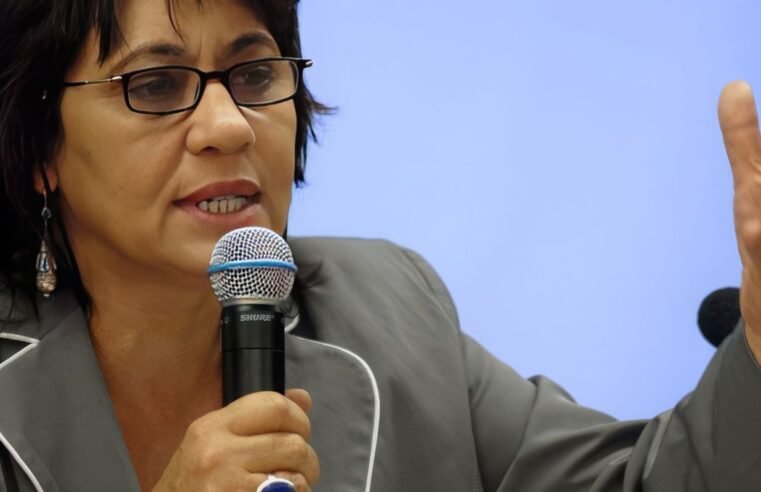 Ex-presidente da EBC lança livro sobre comunicação pública