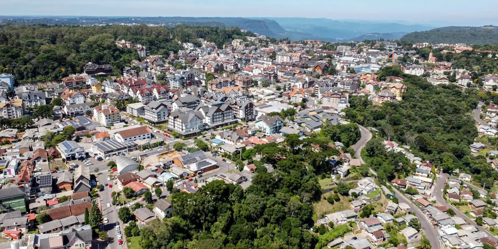 Faturamento do turismo até julho é o maior para o período desde 2012 Faturamento do turismo até julho é o maior para o período desde 2012