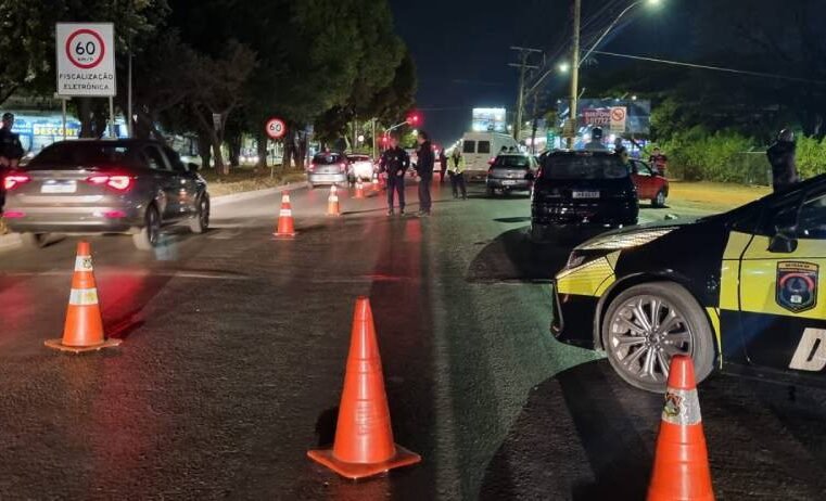 Fiscalização flagra 46 condutores alcoolizados em operações no fim de semana