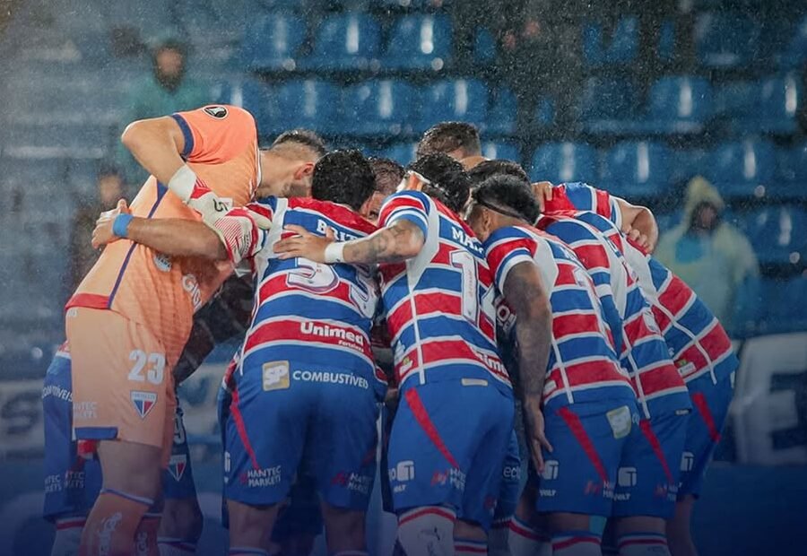 Fortaleza vence o Vitória na estreia de Palermo e volta a respirar no Brasileirão