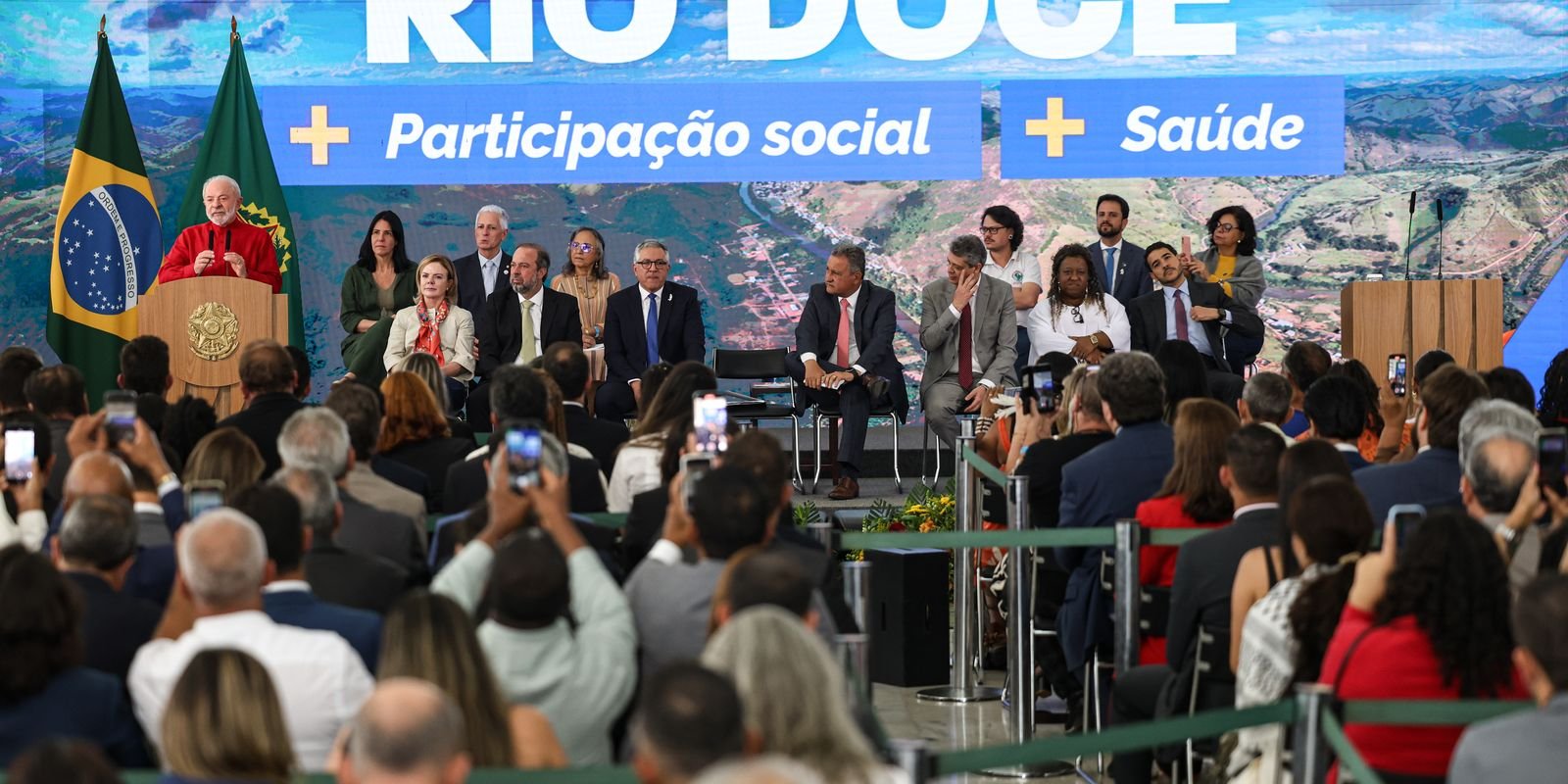 Fundo Rio Doce repassa R$ 1,6 bilhão para saúde em Minas e ES Fundo Rio Doce repassa R$ 1,6 bilhão para saúde em Minas e ES