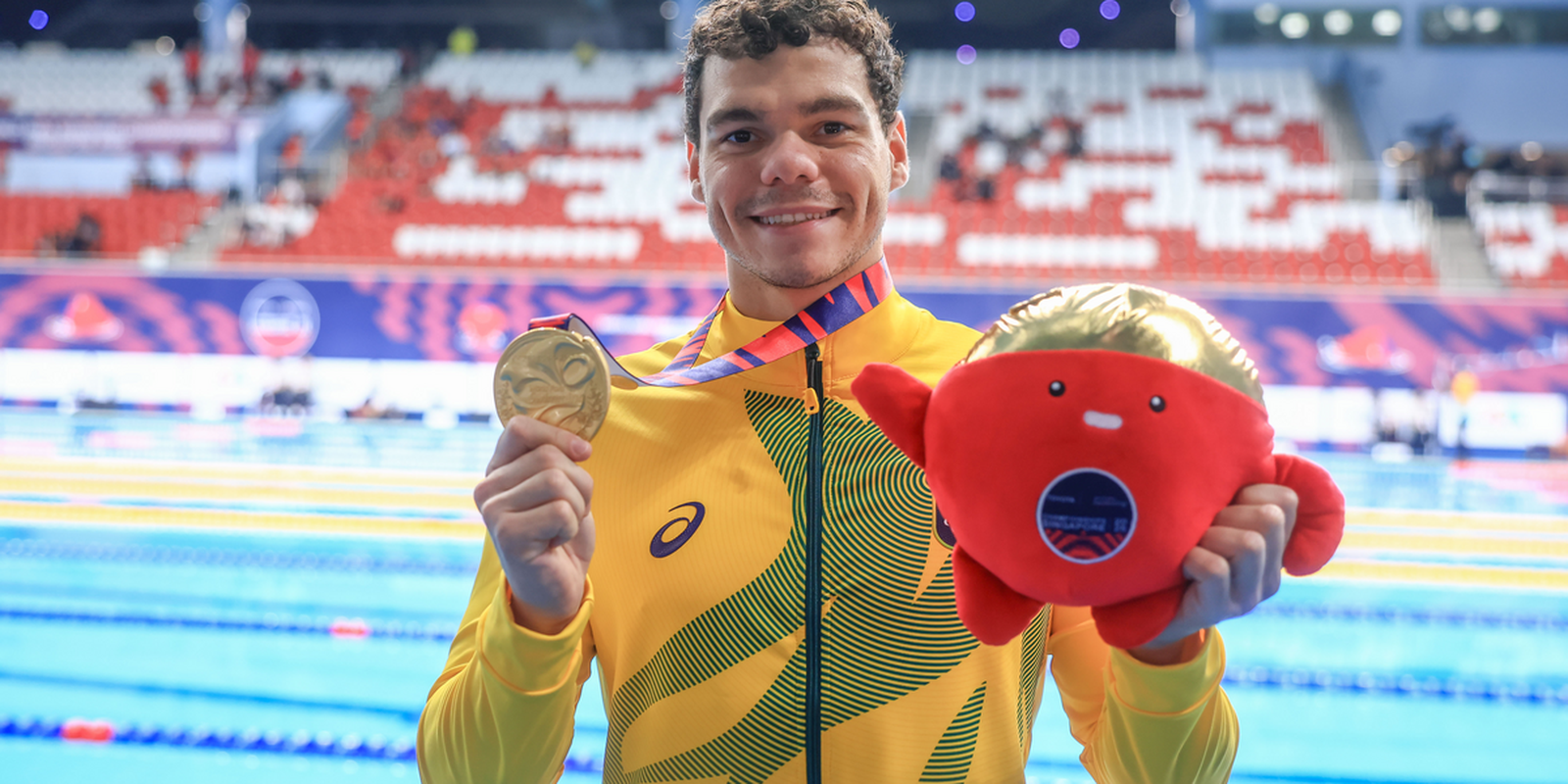Gabriel Bandeira bate recorde no Mundial de natação de Singapura Gabriel Bandeira bate recorde no Mundial de natação de Singapura