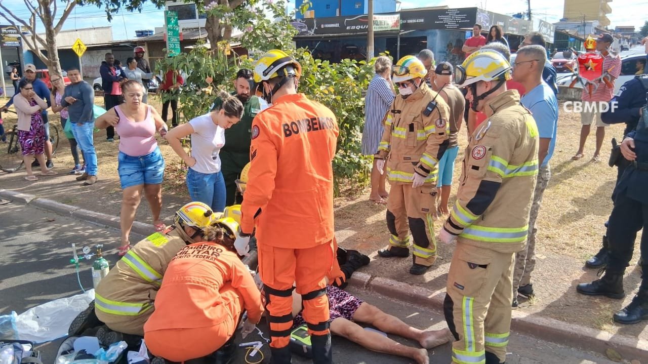 Idosa morre após ser atropelada por caminhonete em Ceilândia Idosa morre após ser atropelada por caminhonete em Ceilândia