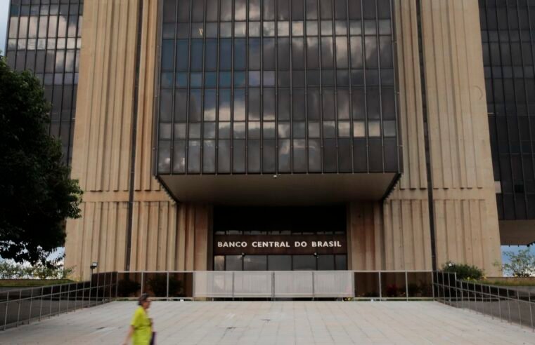 Mercado financeiro projeta PIB de 2,16% em 2025