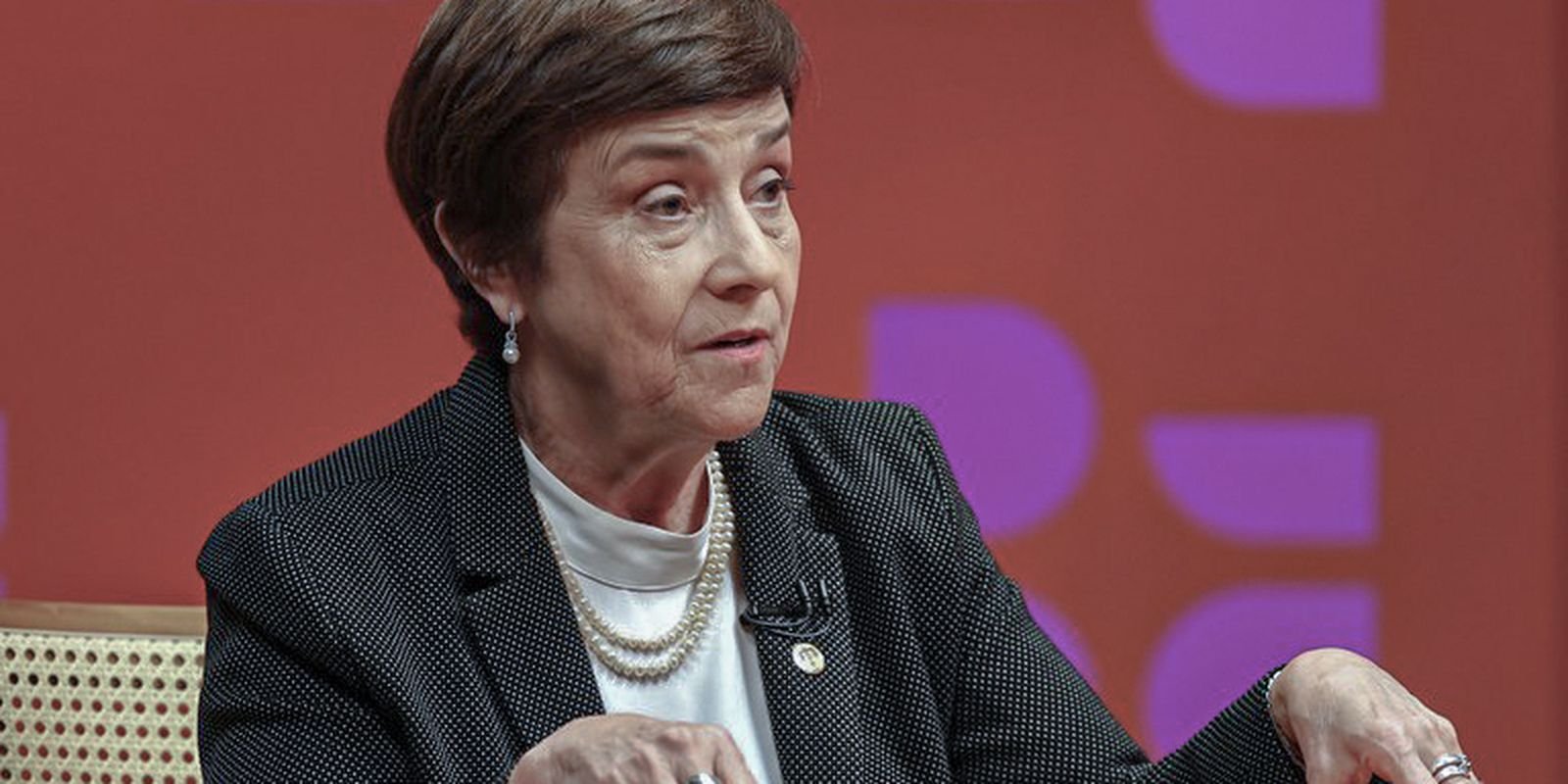 Ministra do TST Delaíde Miranda é entrevistada hoje no DR com Demori Ministra do TST Delaíde Miranda é entrevistada hoje no DR com Demori