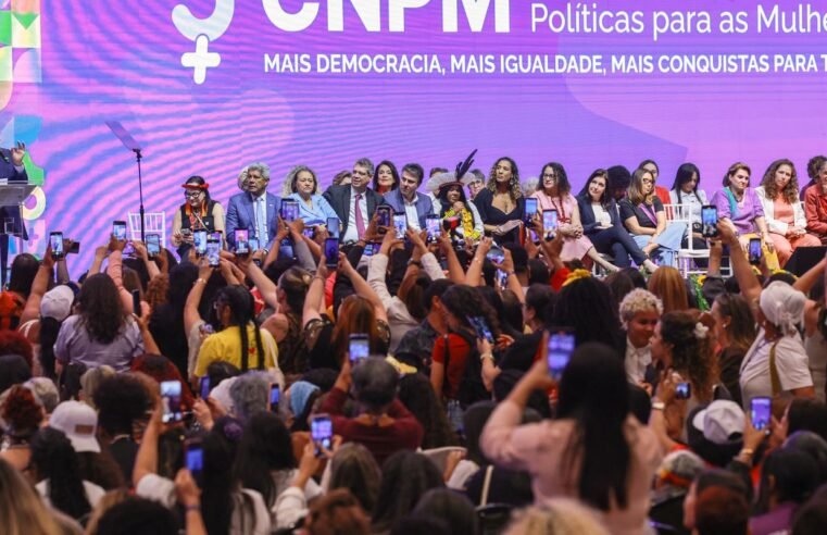 Mulheres cobram direitos e voz na 5ª Conferência Nacional