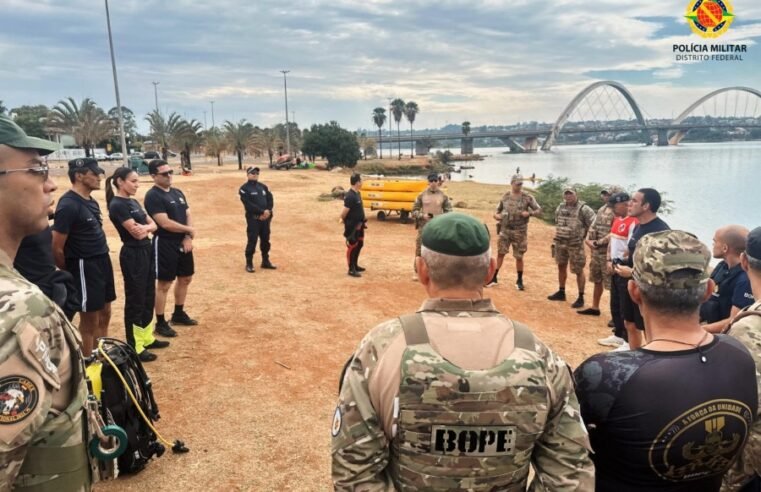 PMDF retira 250 quilos de resíduos do Lago Paranoá no Dia Mundial da Limpeza