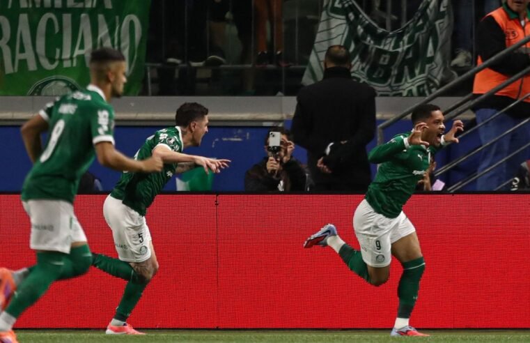 Palmeiras volta a derrotar o River e chega à semifinal da Libertadores