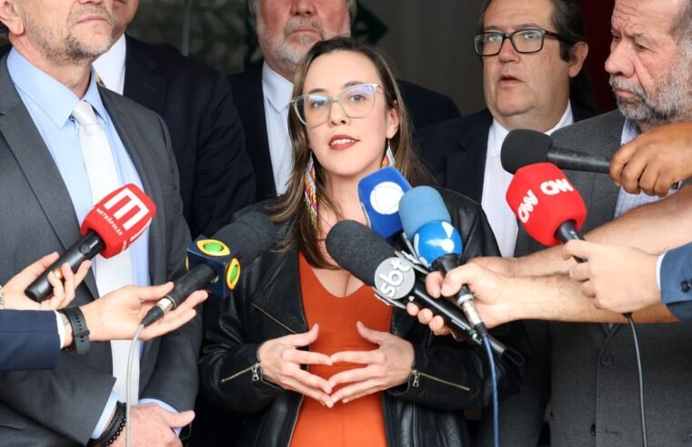 Presidenta do PSOL tem visto cancelado pelos Estados Unidos