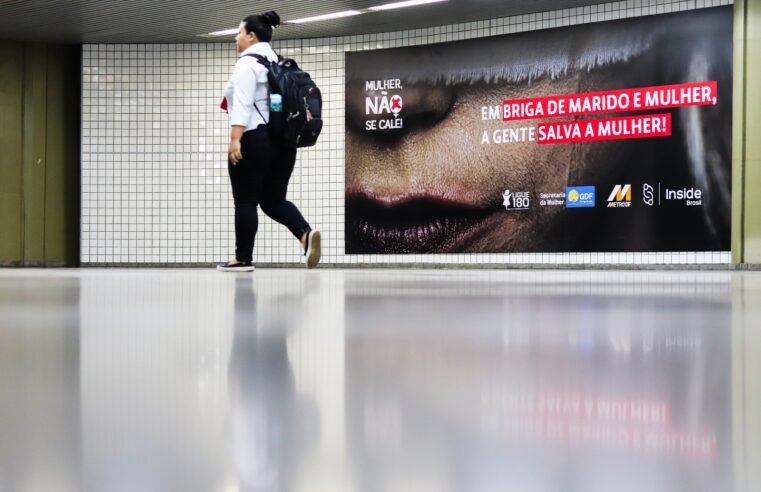 Projeto ‘Mulher, Não se Cale!’ leva ações contra violência de gênero às estações de metrô do DF