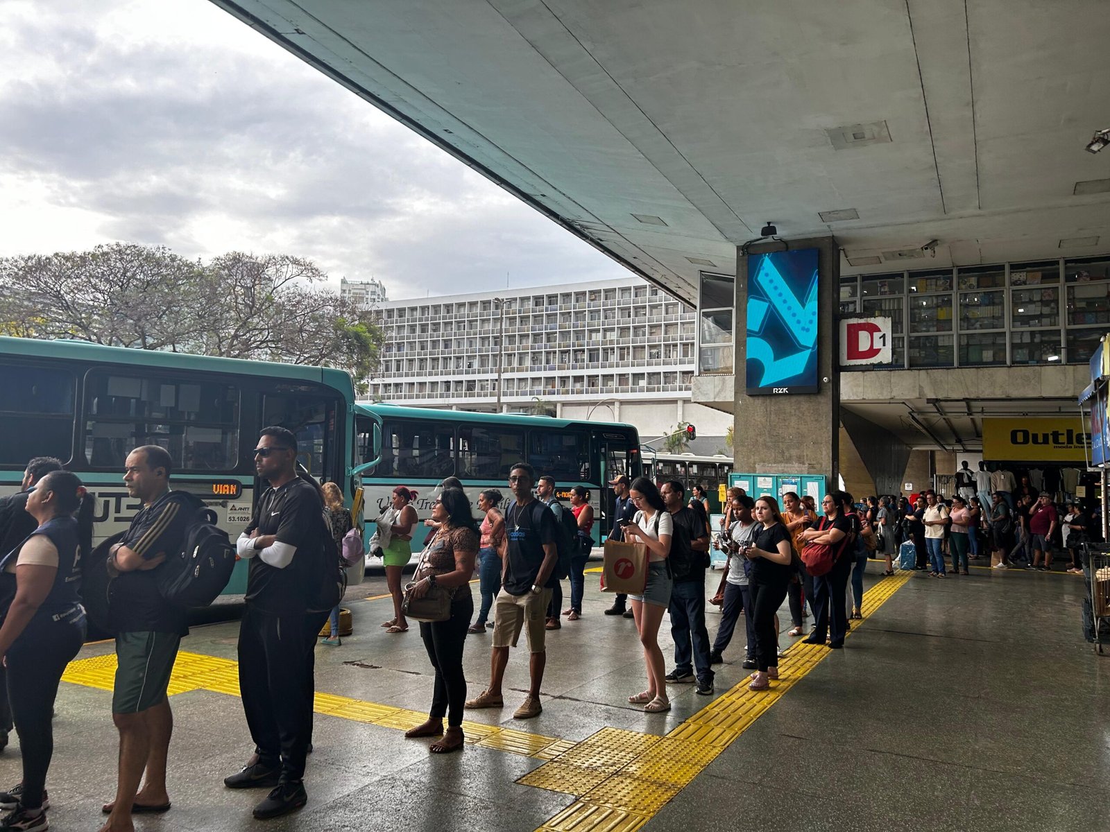Reajuste de 2,9% nas passagens de ônibus do Entorno do DF entra em vigor nesta terça-feira