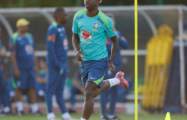 Ancelotti esboça formação da seleção para enfrentar Coreia do Sul