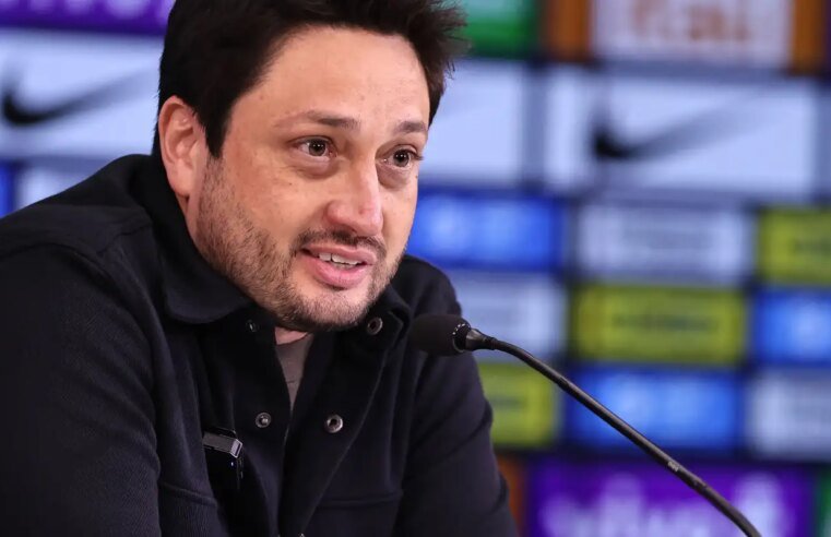 Arthur Elias convoca seleção para amistosos contra Inglaterra e Itália