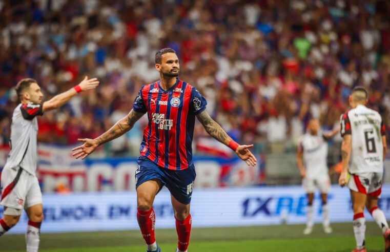 Bahia vence um Flamengo com dois expulsos e confirma liderança do Palmeiras