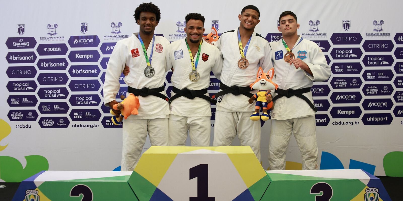 Bicampeão de judô nos JUBs mira vaga na Olimpíada de Los Angeles Bicampeão de judô nos JUBs mira vaga na Olimpíada de Los Angeles
