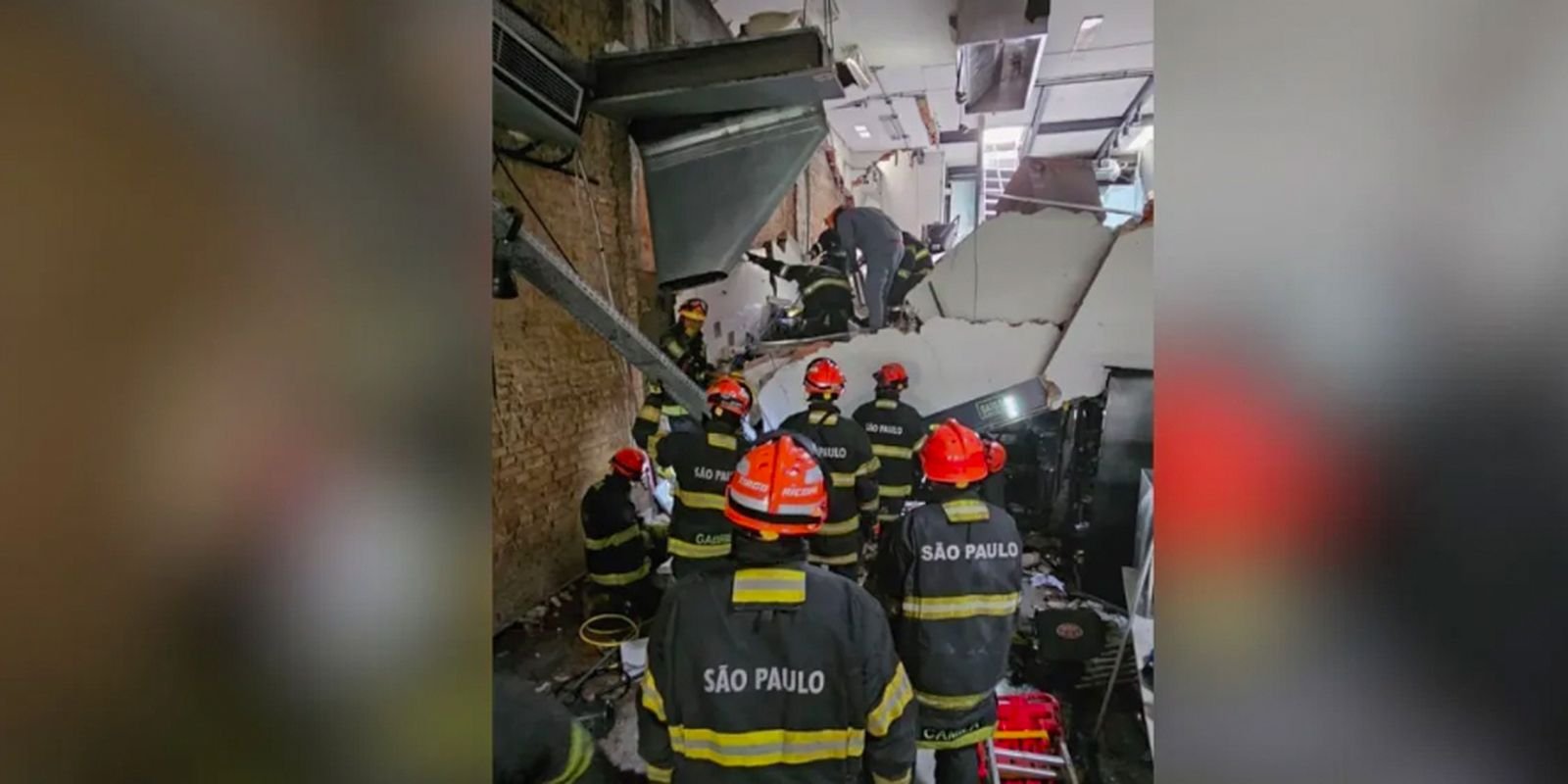 Bombeiros descartam explosão antes de desabamento em restaurante em SP Bombeiros descartam explosão antes de desabamento em restaurante em SP