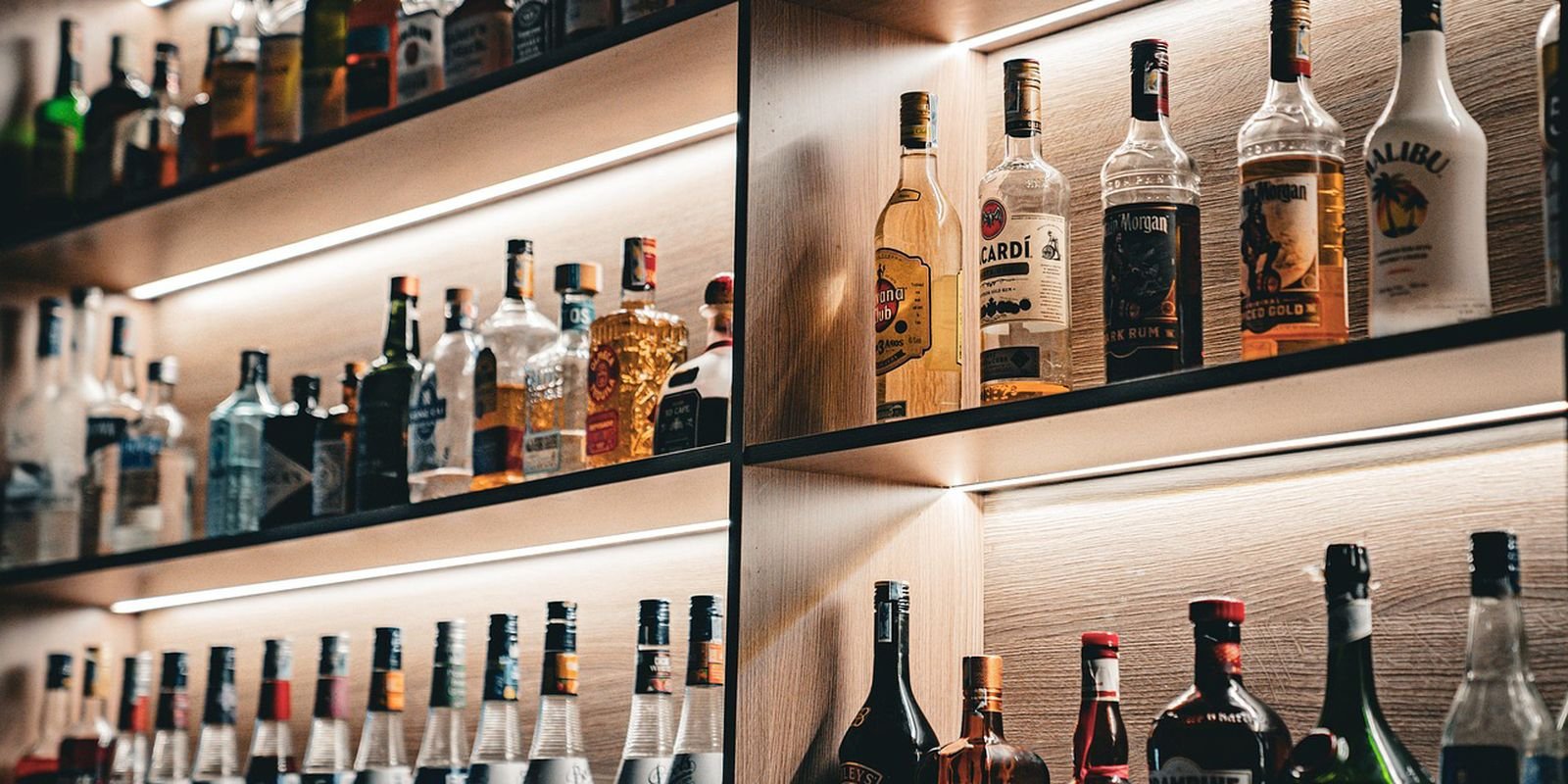 Câmara aprova urgência para crime hediondo de falsificação de bebidas Câmara aprova urgência para crime hediondo de falsificação de bebidas