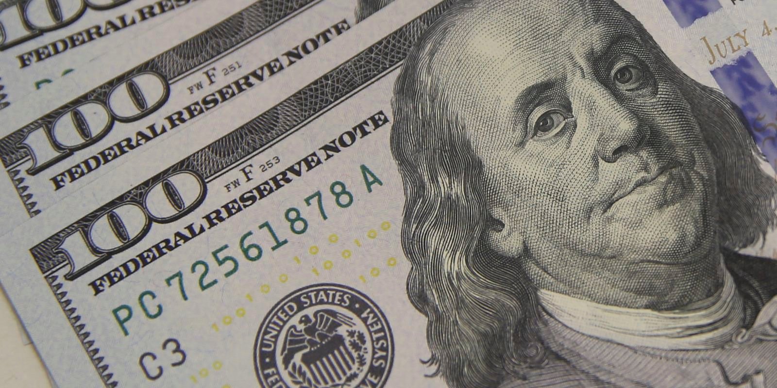 Dólar cai para R$ 5,46 com alívio nas tensões entre EUA e China Dólar cai para R$ 5,46 com alívio nas tensões entre EUA e China