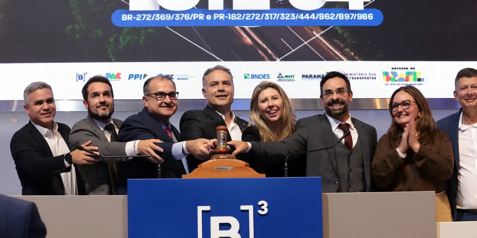 Governo atinge marca de R$ 200 bilhões em concessões rodoviárias Governo atinge marca de R$ 200 bilhões em concessões rodoviárias
