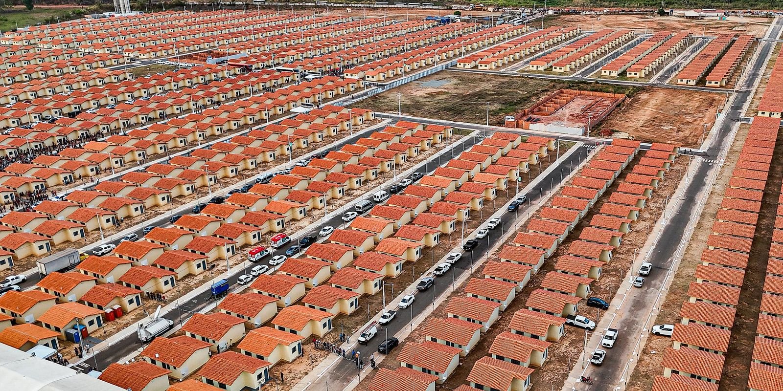 Governo entrega quase 3 mil casas em Imperatriz, no Maranhão Governo entrega quase 3 mil casas em Imperatriz, no Maranhão