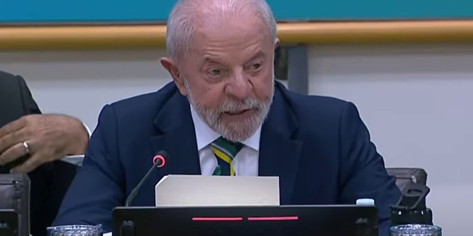 Lula diz que gestor que deixa obra parada deve ser preso Lula diz que gestor que deixa obra parada deve ser preso