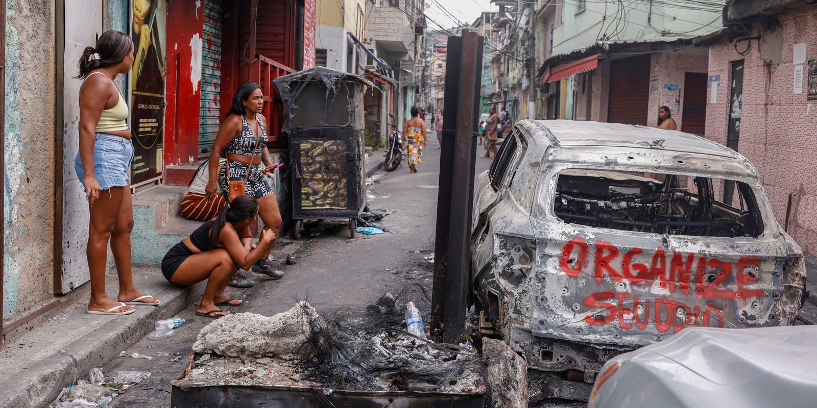MP do Rio pede câmeras usadas por policiais em Operação Contenção MP do Rio pede câmeras usadas por policiais em Operação Contenção