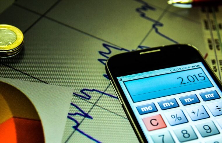 Mercado financeiro reduz previsão de inflação para 4,8%