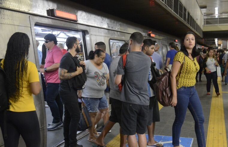 Metrô do Rio resolve problema de sinalização e trens voltam a operar Metrô do Rio resolve problema de sinalização e trens voltam a operar