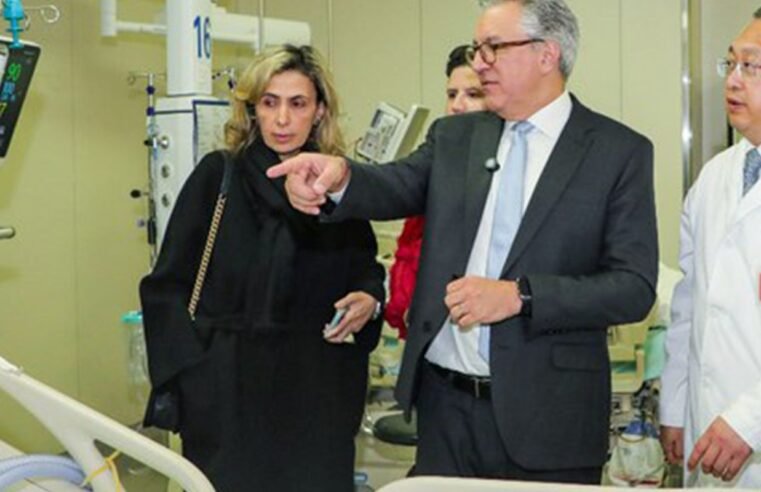 Padilha visita hospital inteligente na China