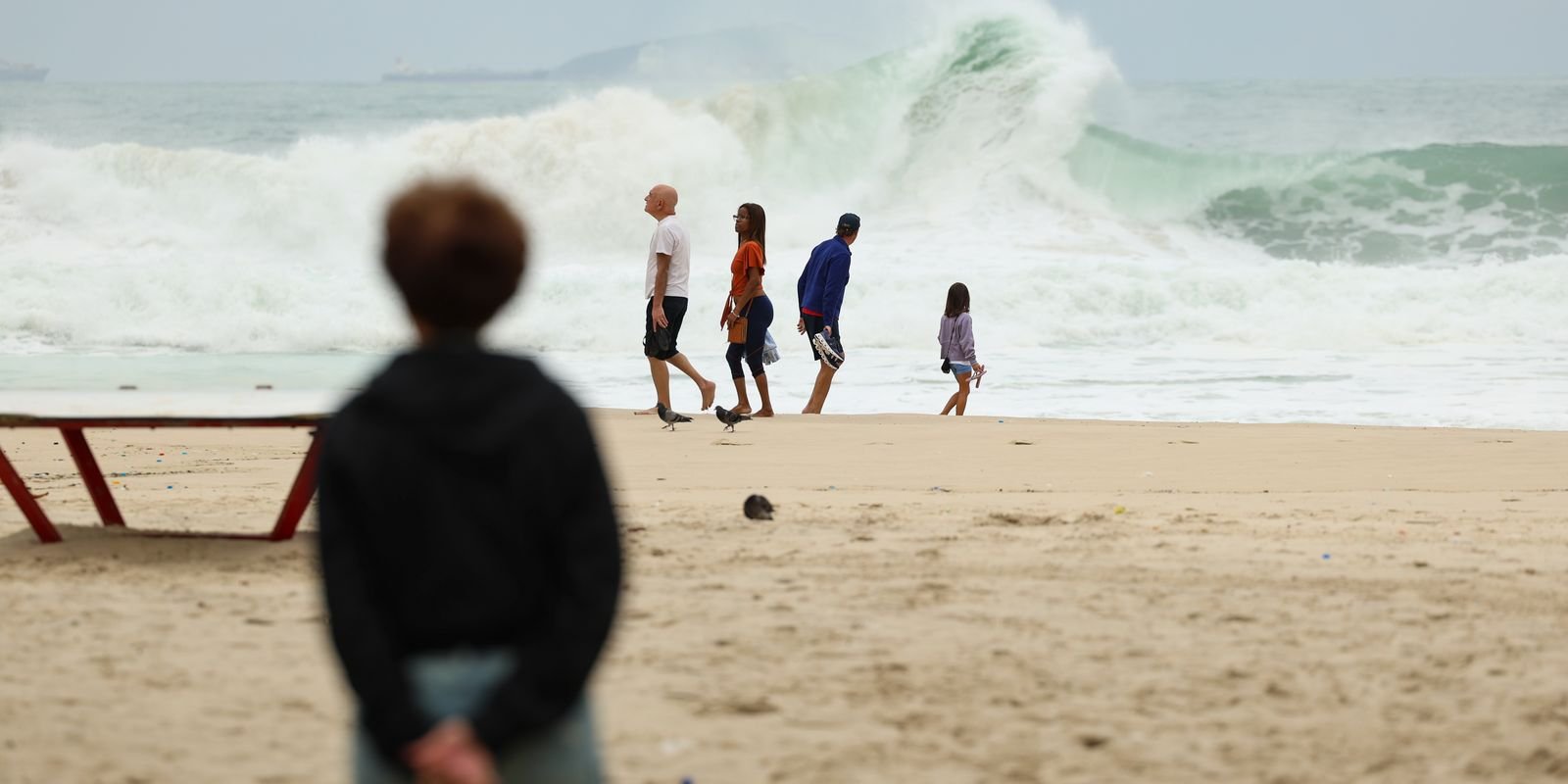 Rio lança Plano Verão para enfrentar mudança climática e calor extremo Rio lança Plano Verão para enfrentar mudança climática e calor extremo