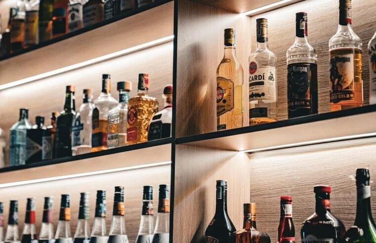 Sindicato orienta clubes a suspender venda de bebidas destiladas