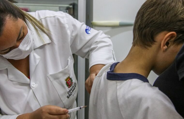 Vacina contra HPV reduz em 58% casos de câncer de colo de útero