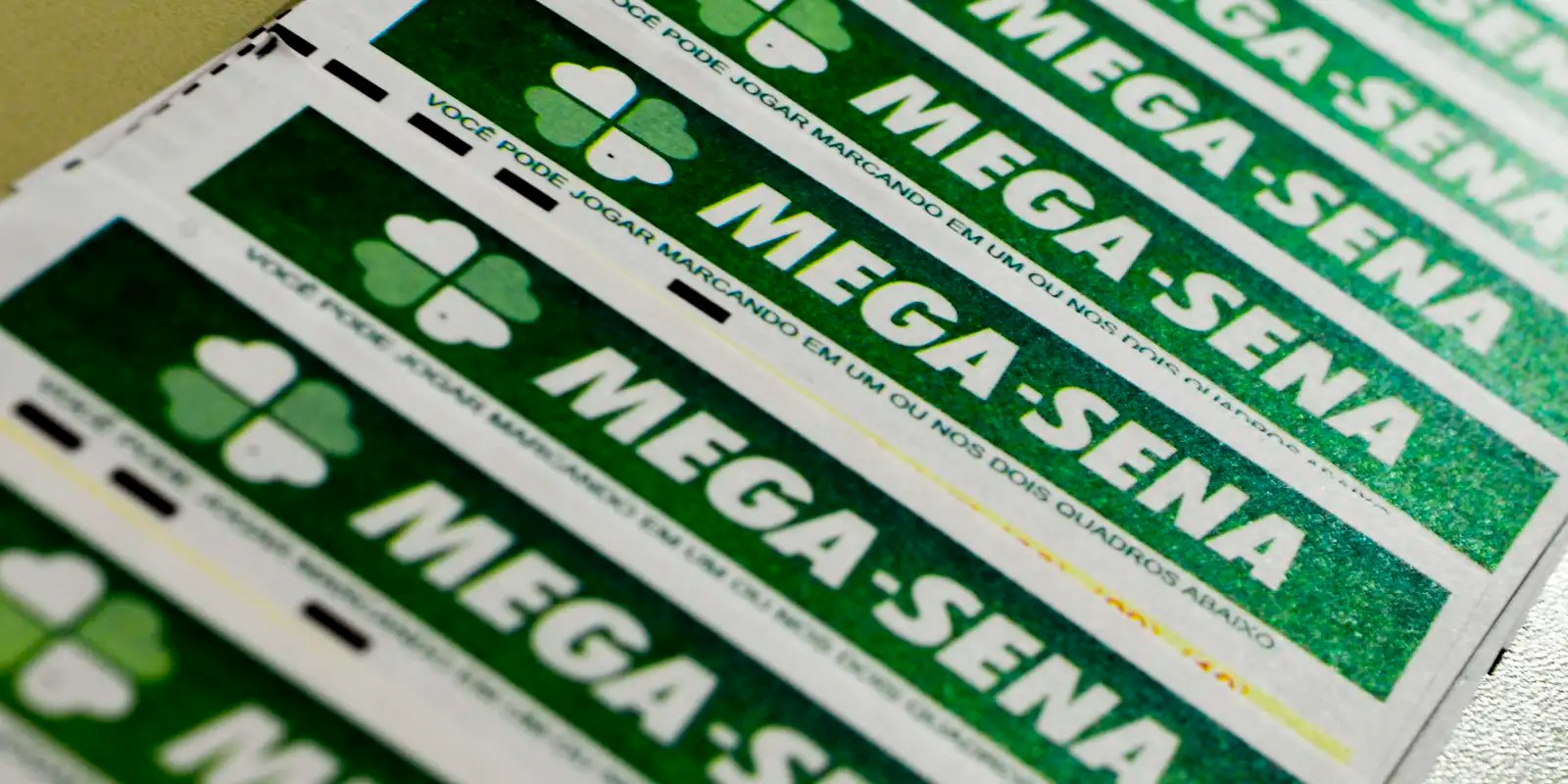 Aposta de Porto Alegre acerta Mega-Sena e leva prêmio de R$ 99 milhões