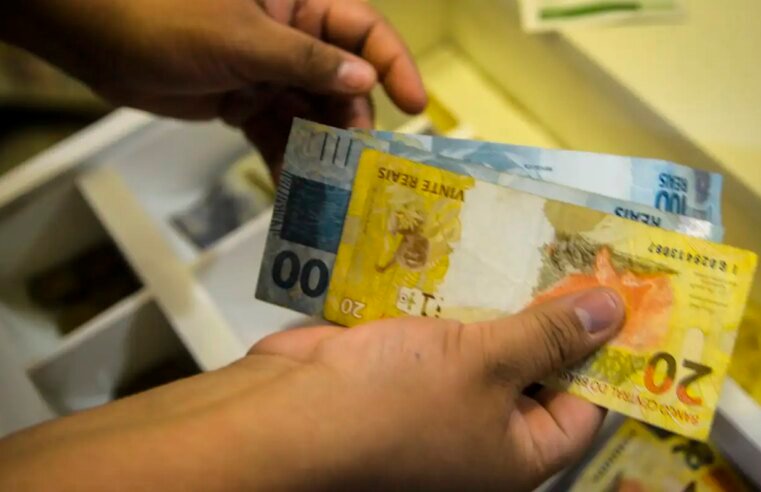 Brasil tem melhor renda, menor pobreza e desigualdade desde 1995